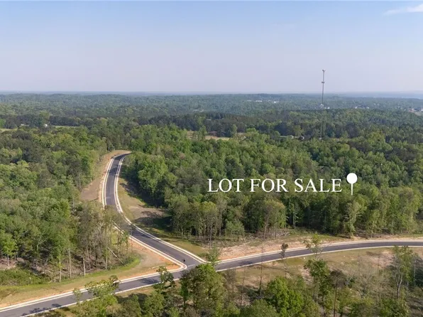 8 Lake Island Rd, Tuscaloosa, AL 35406