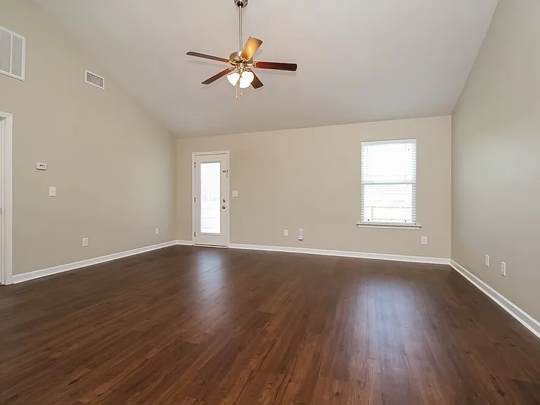 1002 Chimalis Dr — Photo 4