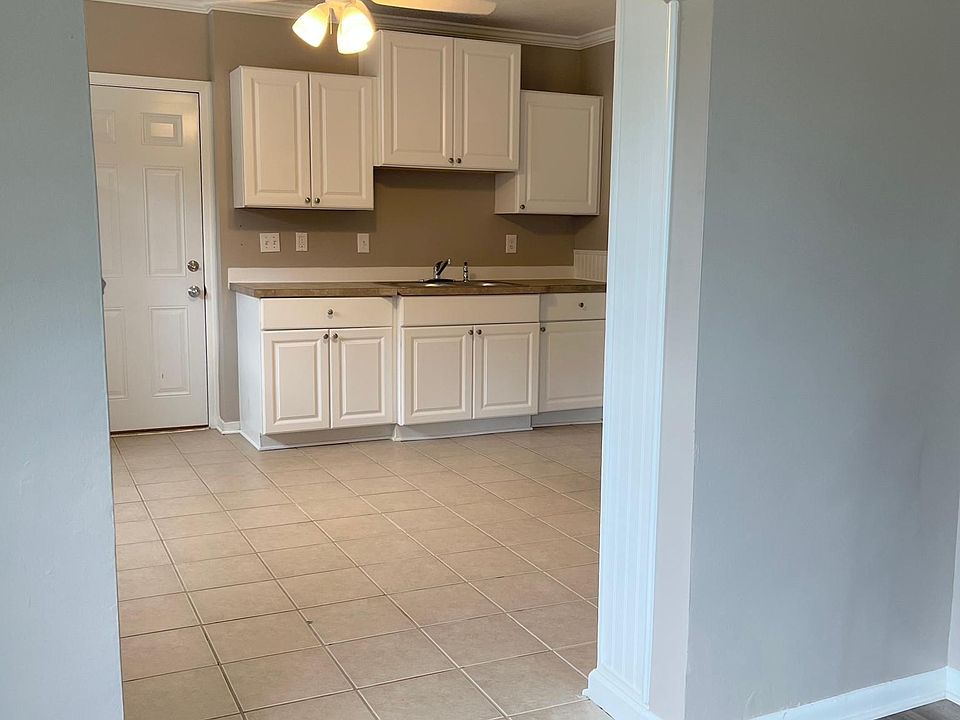 1113 Superior Blvd #1, photo 9
