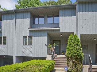 80 Rockwood Dr, Rockaway, NJ 07866