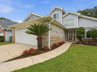 2554 Erwin Fleet St, Shalimar, FL 32579