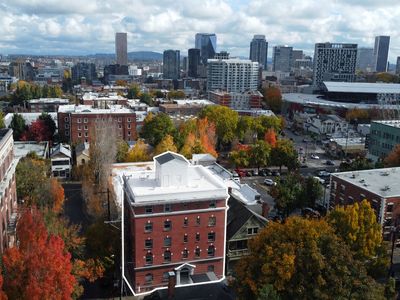 118 NW King Ave APT 52, Portland, OR, 97210