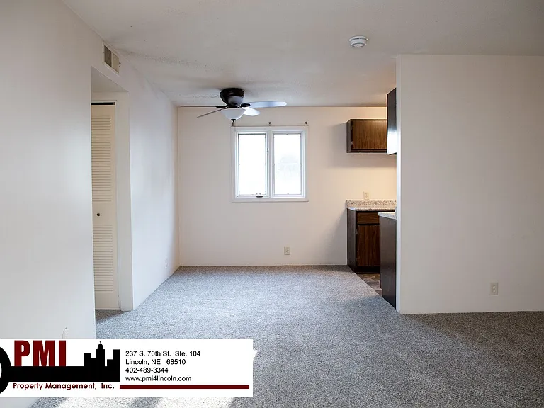 Cheerio Apartments — Photo 12