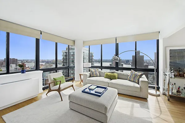 Sold by Compass | media 16