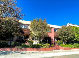 5349 Newcastle Ave APT 47, Encino, CA 91316