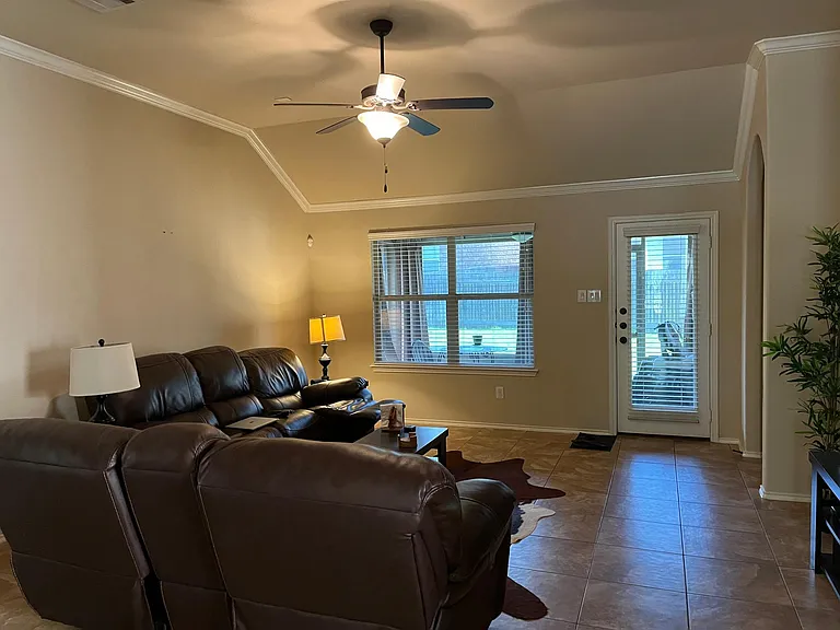 1708 Hidden Springs Path — Photo 5