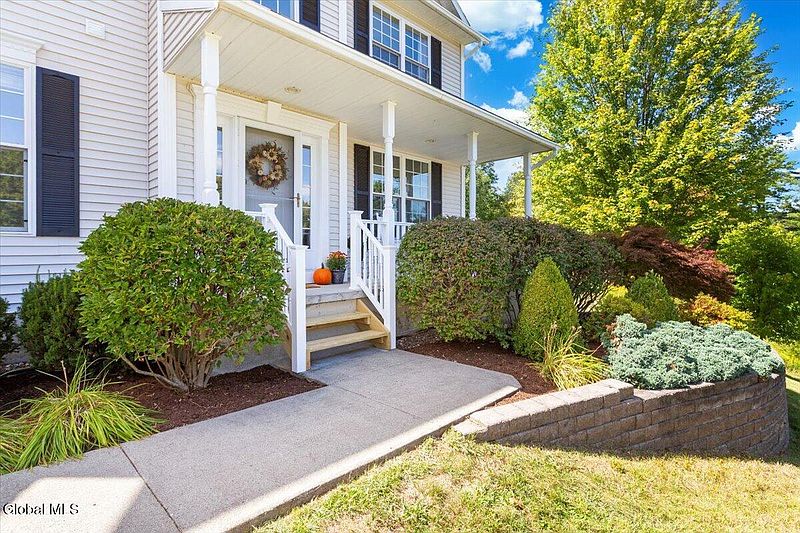 5th image of 6 Ridgewood Drive