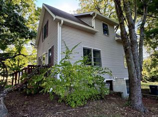 907 W 8th St, Bloomington, IN