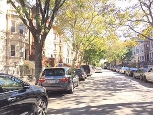 Rented by Lang Realty LLC | media 29