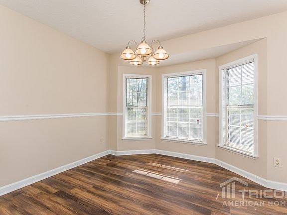 5th image of 2140 Rocky Mill Dr
