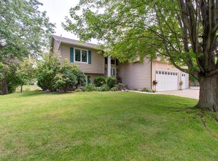 2000 Johnson Ct, Northfield, MN 55057
