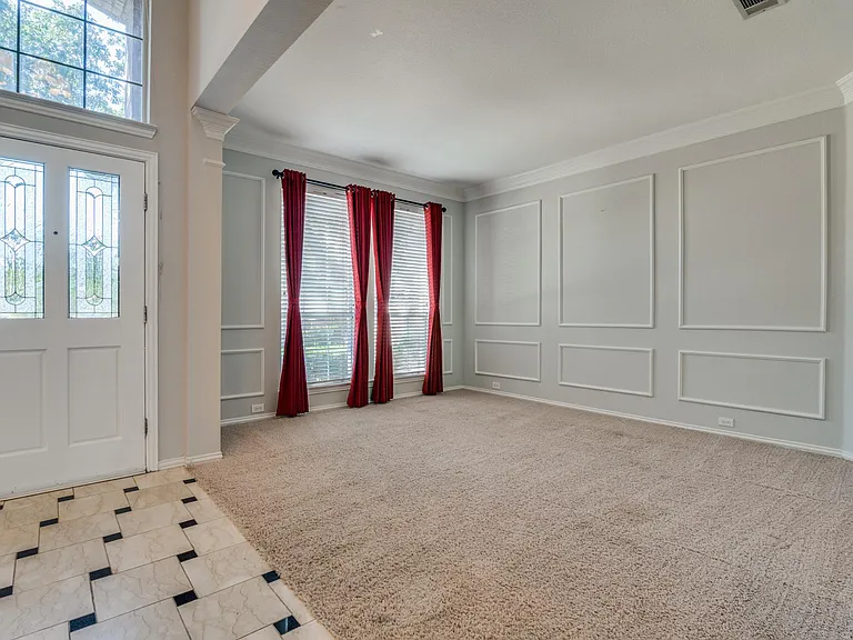 6217 Palomino Dr — Photo 3
