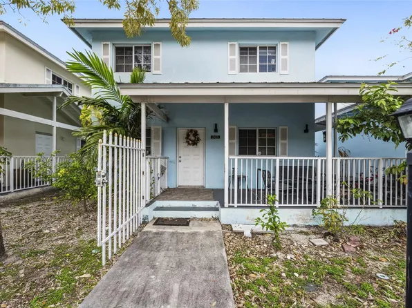 365 NW 19th Street #74, Miami, FL 33136