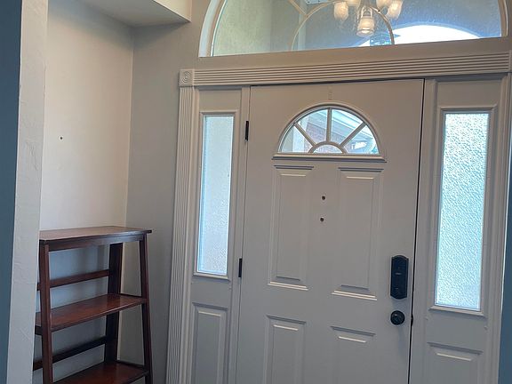 5th image of 1121 High Meadow Dr