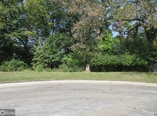 61 Oak Ridge Dr, Algona, IA 50511