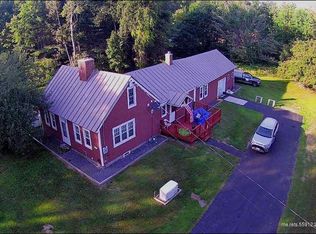 91 Old County Rd, Madison, ME 04950