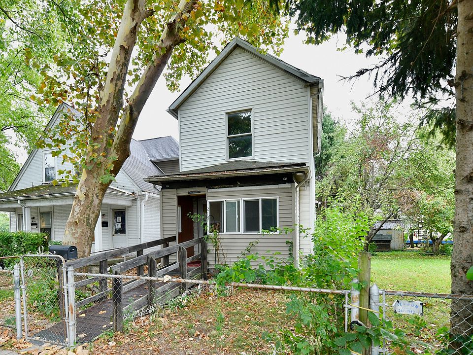 1st image of 215 S Warman Ave
