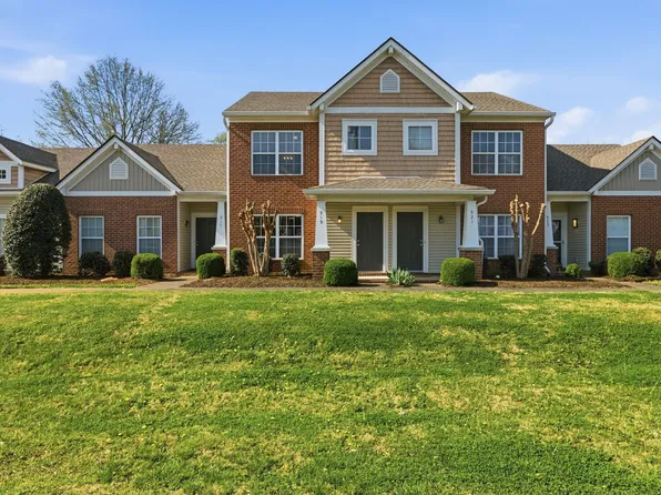 919 Seven Oaks Blvd, Smyrna, TN 37167