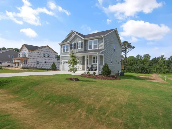 239 Sweetfern Ln, Zebulon, NC 27597