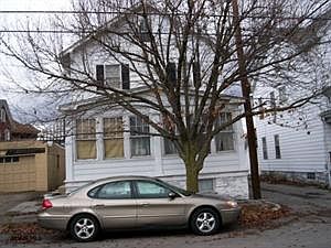 2nd image of 850 28th St