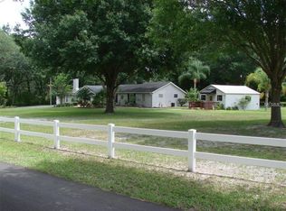 19105 Crooked Ln, Lutz, FL 33548