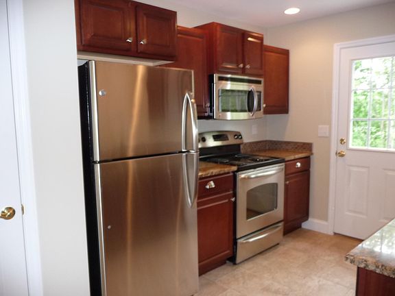 2nd image of 27 Eddie Dr APT 2