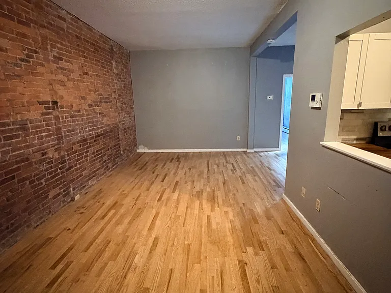 197-199 Wooster St #1-D0 — Photo 3