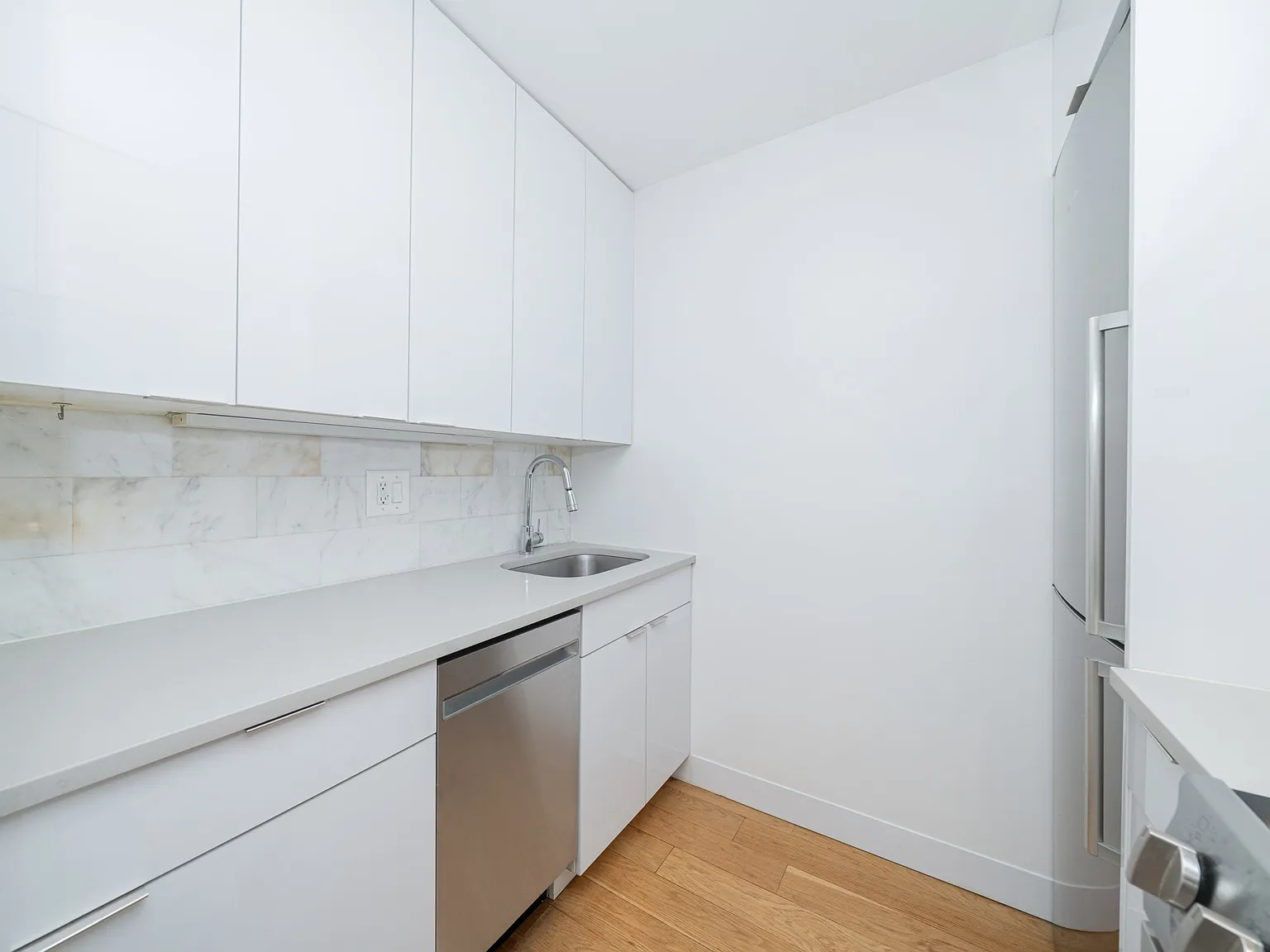 250 West 19th Street — Photo 4
