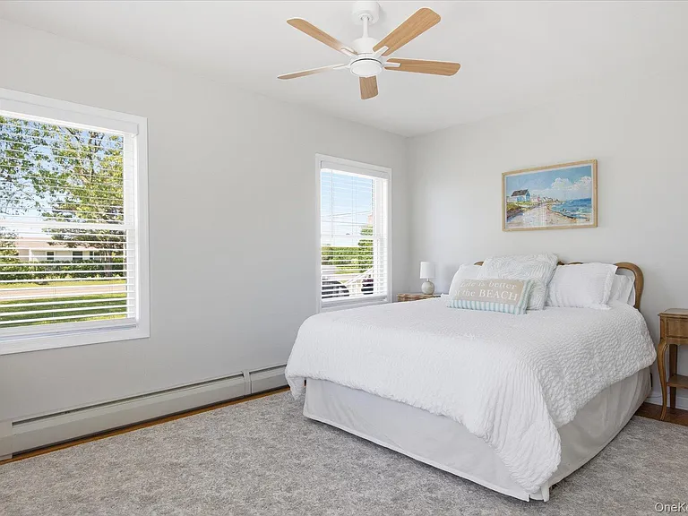 59 Peconic Ave — Photo 11