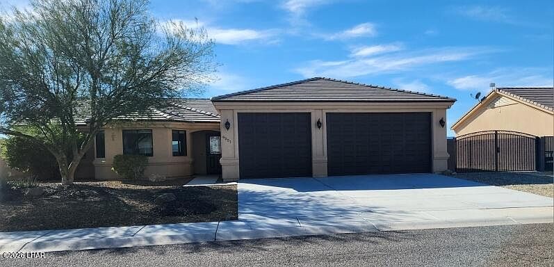 1st image of 6551 S Navarro Dr
