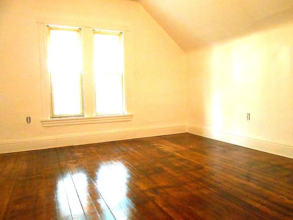 2nd image of 1931 N Drake Ave #3