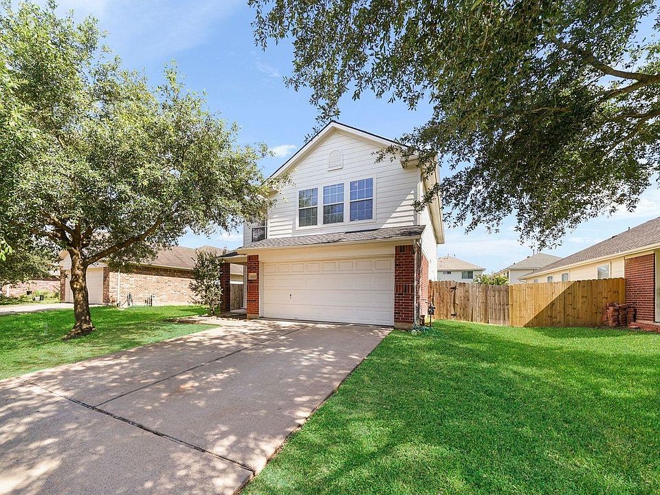 1st image of 19226 Montclair Meadow Ln