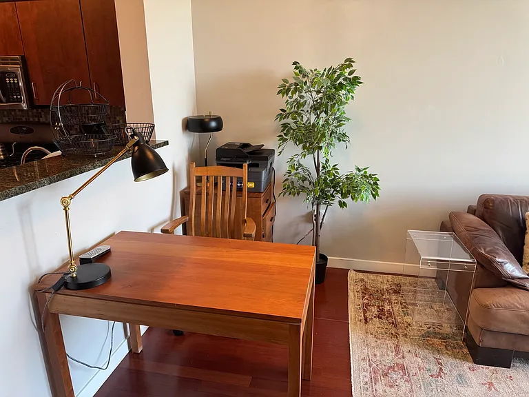 1000 New Jersey Ave SE #1214 — Photo 7
