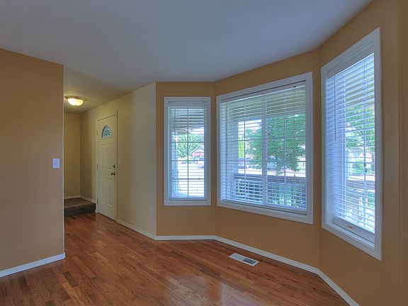 2nd image of 17313 NE 26th Way