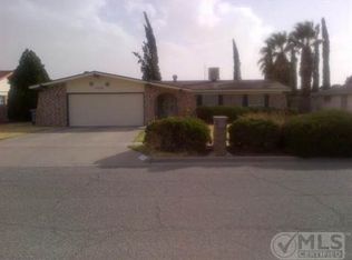 11054 Tom Shaw Dr, El Paso, TX 79936