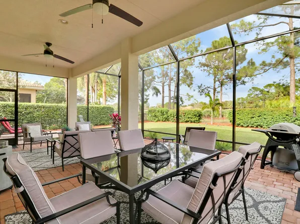 9752 SW Nuova Way, Port St Lucie, FL 34986