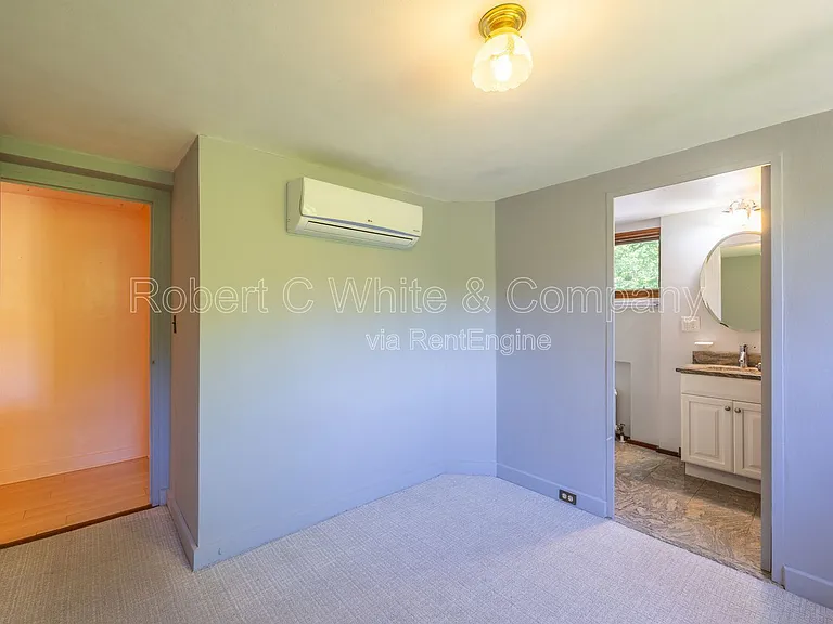 205 Jinny Hill Rd — Photo 22