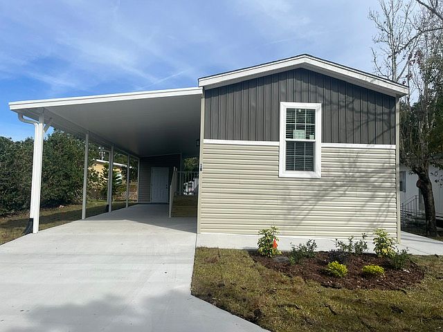 1st image of 18 Madison Dr #42
