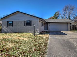 1632 S 123rd East Ave, Tulsa, OK 74128