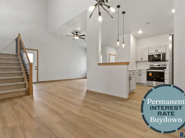 3401 S Jerome Pl, Sioux Falls, SD 57106