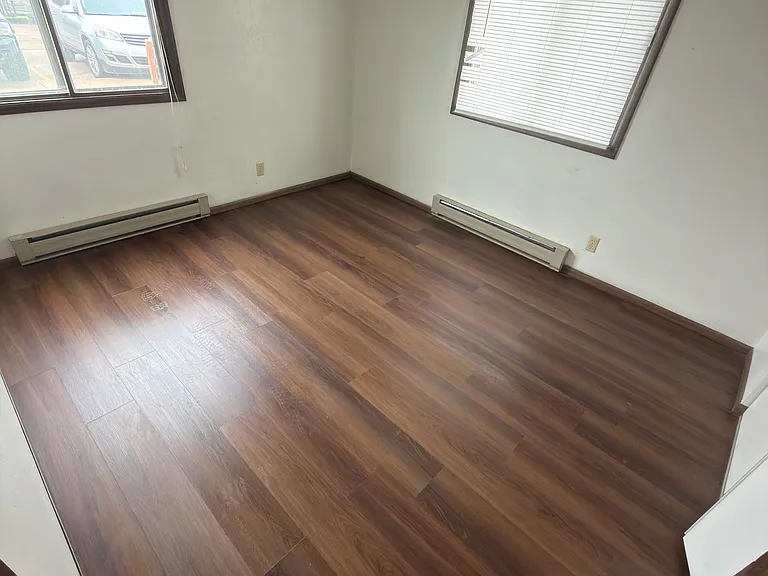 509 S Railroad Ave #1 — Photo 6