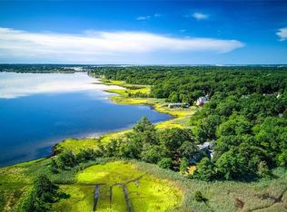 26 Bullock Ave, Barrington, RI 02806