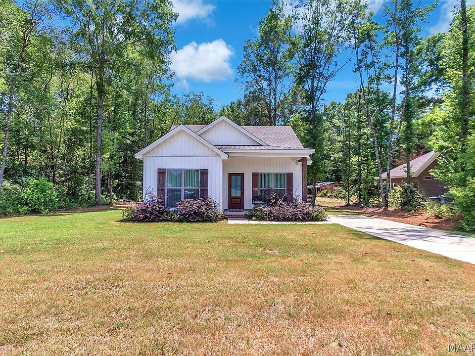 1st image of 903 Micanopy St