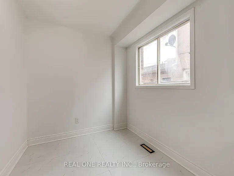 655 Paragon Pl E — Photo 24