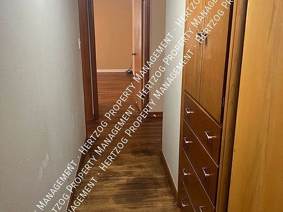 4th image of 1701 El Camino St
