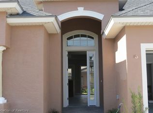 3037 Royal Oaks Ct, Sebring, FL 33872