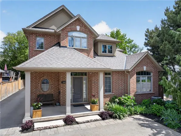 116 Livingston Ave, Grimsby, ON L3M 1L6