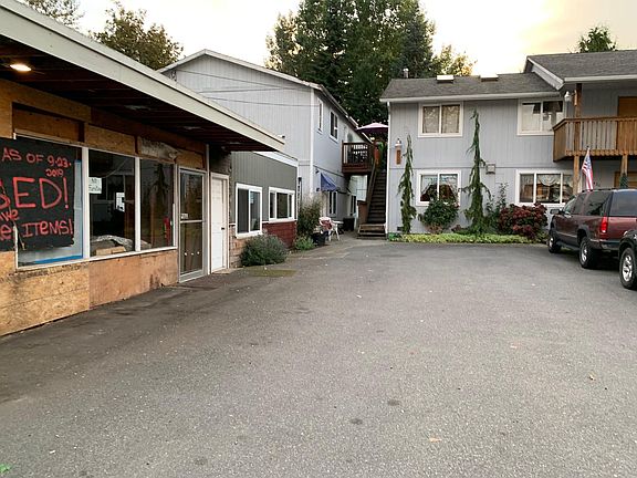 5th image of 16420 6th Ave W