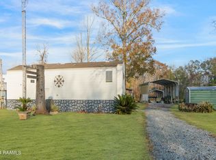 2657 Bayou Rd, Pt Barre, LA 70577