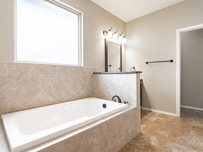 5329 Bella Pl — Photo 20